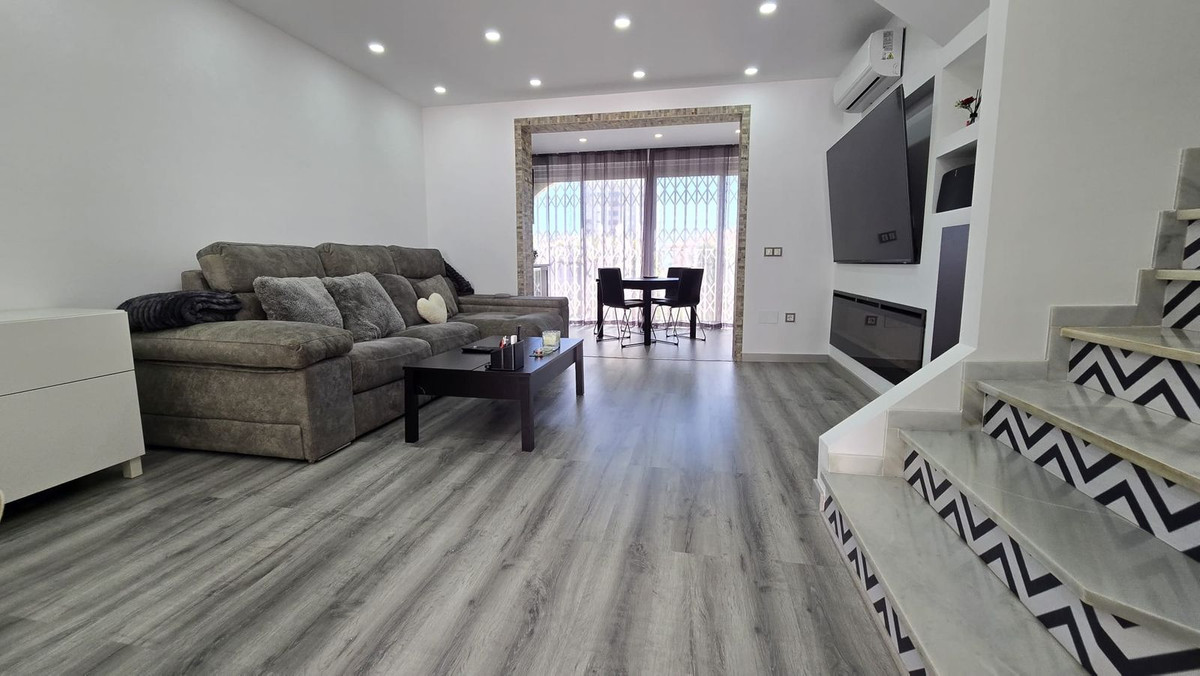 2 Bed Townhouse for sale in Riviera Del Sol Costa Del Sol, Málaga, Spain