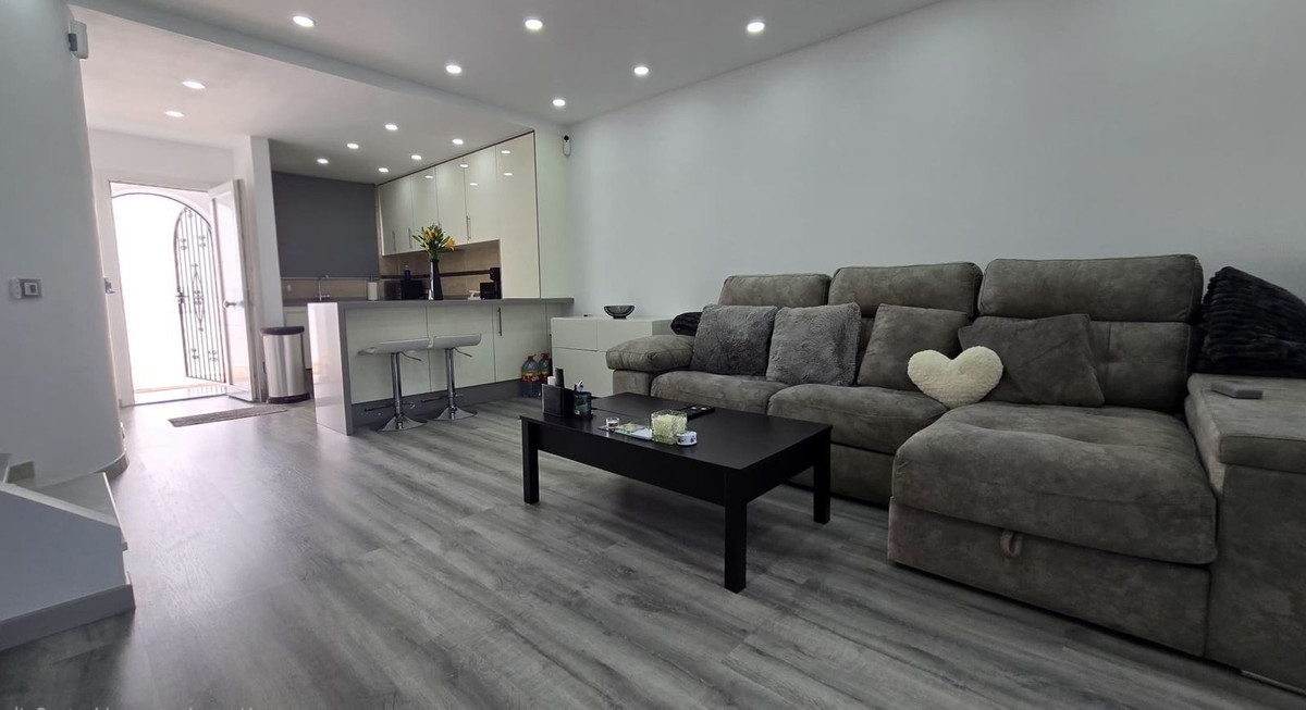 2 Bed Townhouse for sale in Riviera Del Sol Costa Del Sol, Málaga, Spain