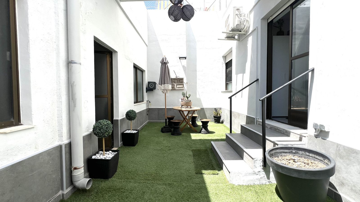 Se vende Apartamento Planta Baja de 3 dormitorios en Costa Blanca, Alicante, España