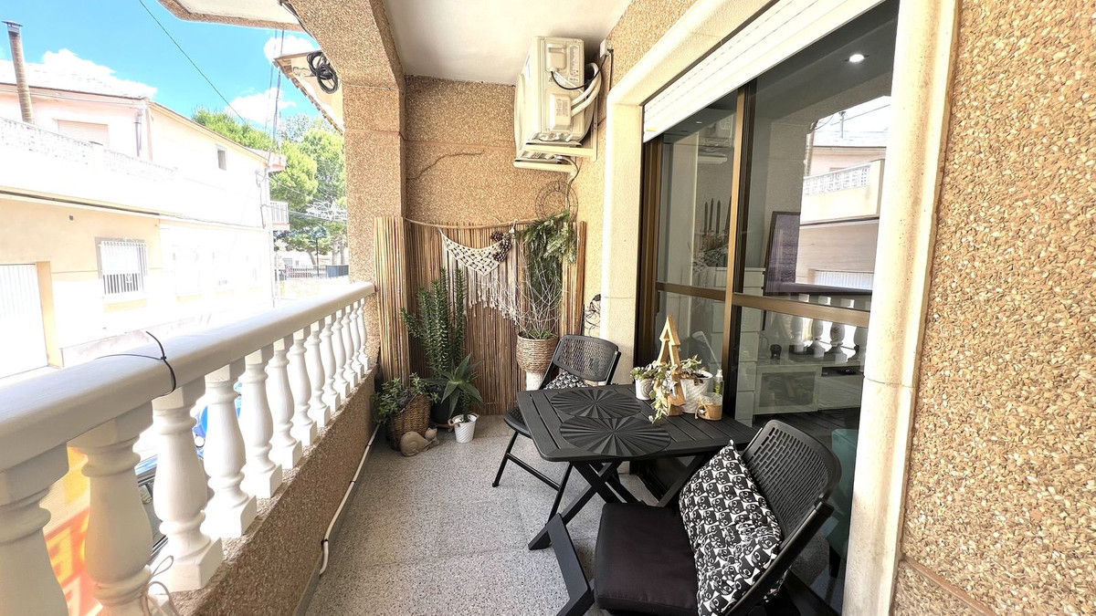 Se vende Apartamento Planta Baja de 3 dormitorios en Costa Blanca, Alicante, España