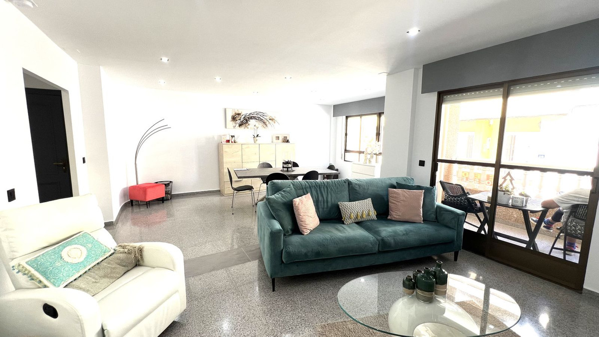 Se vende Apartamento Planta Baja de 3 dormitorios en Costa Blanca, Alicante, España