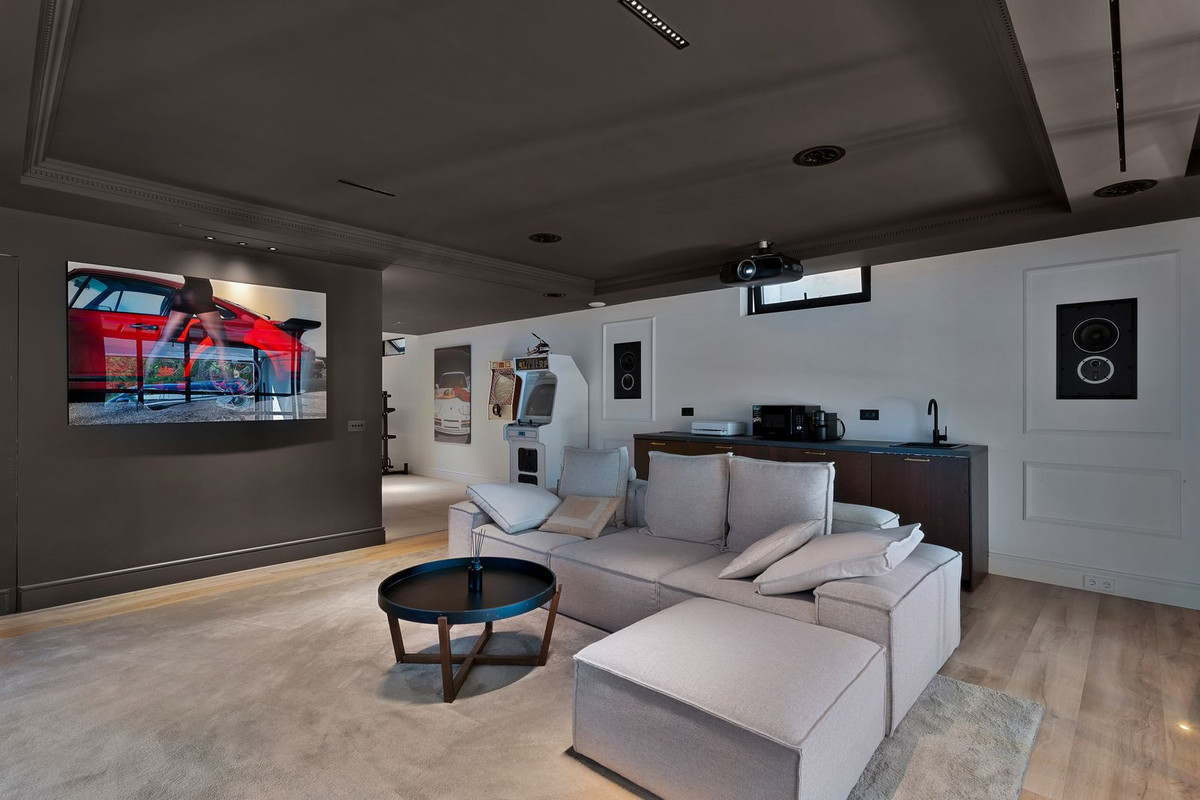 3 Bed Townhouse for sale in Marbella Costa Del Sol, Málaga, Spain