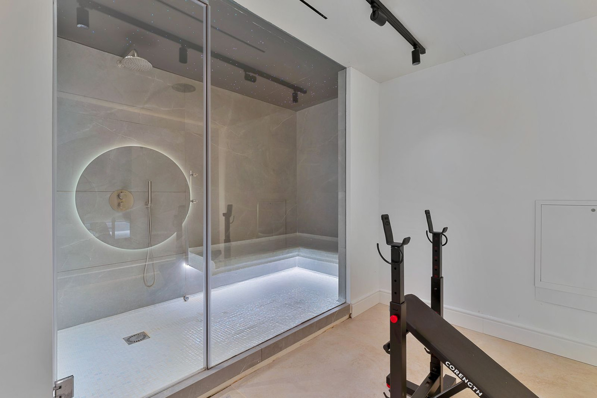 3 Bed Townhouse for sale in Marbella Costa Del Sol, Málaga, Spain