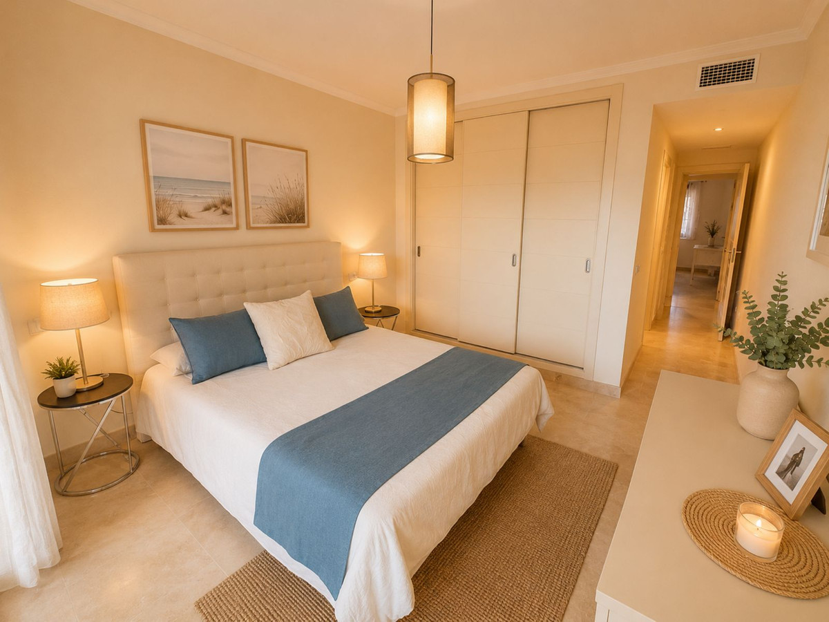 Se vende Apartamento Planta Baja de 2 dormitorios en Costa Del Sol, Málaga, España