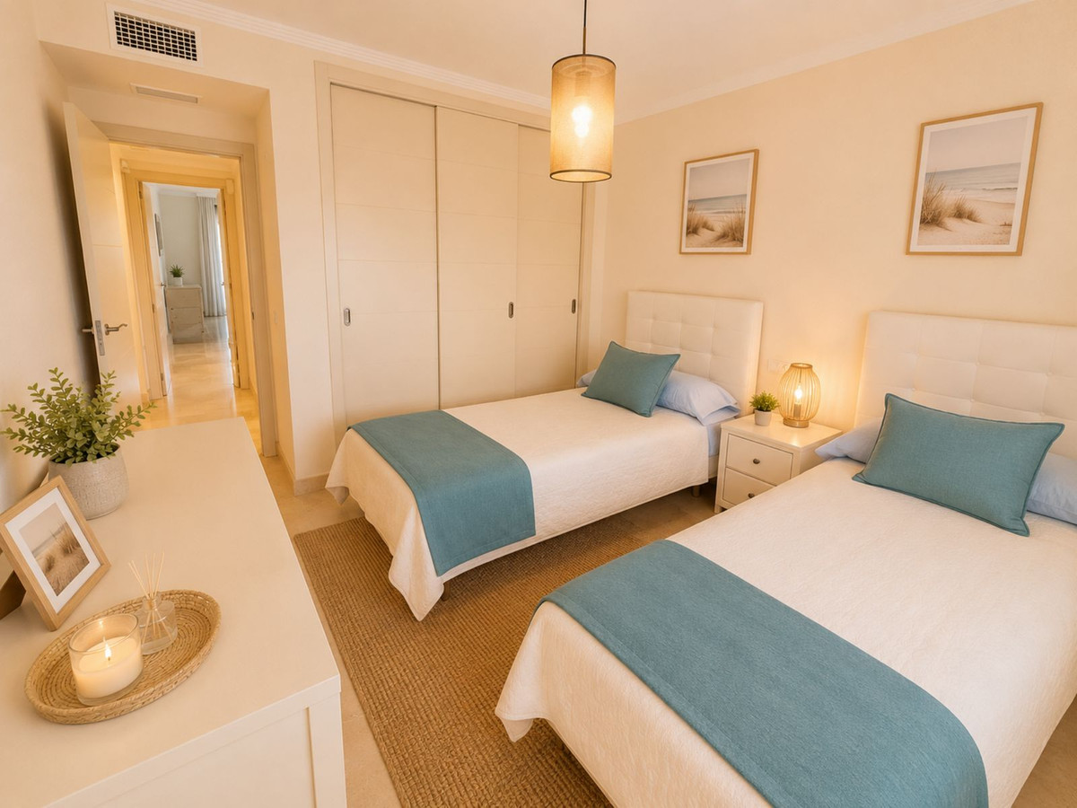 Se vende Apartamento Planta Baja de 2 dormitorios en Costa Del Sol, Málaga, España