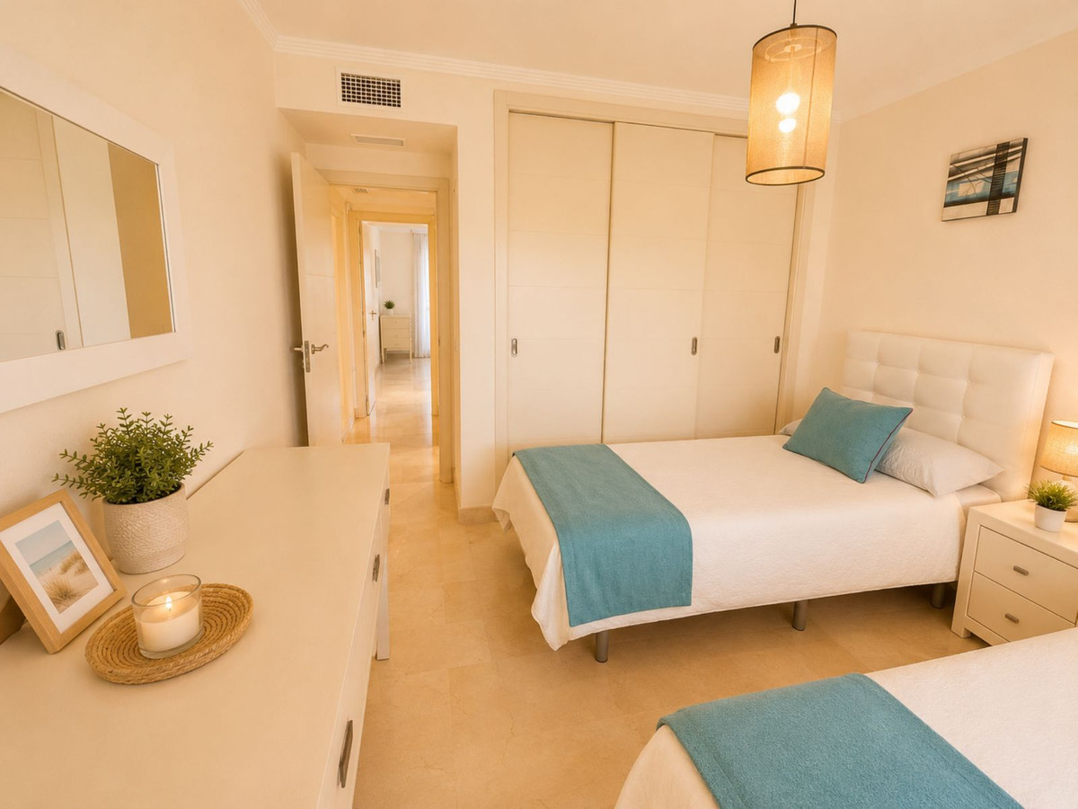 Se vende Apartamento Planta Baja de 2 dormitorios en Costa Del Sol, Málaga, España