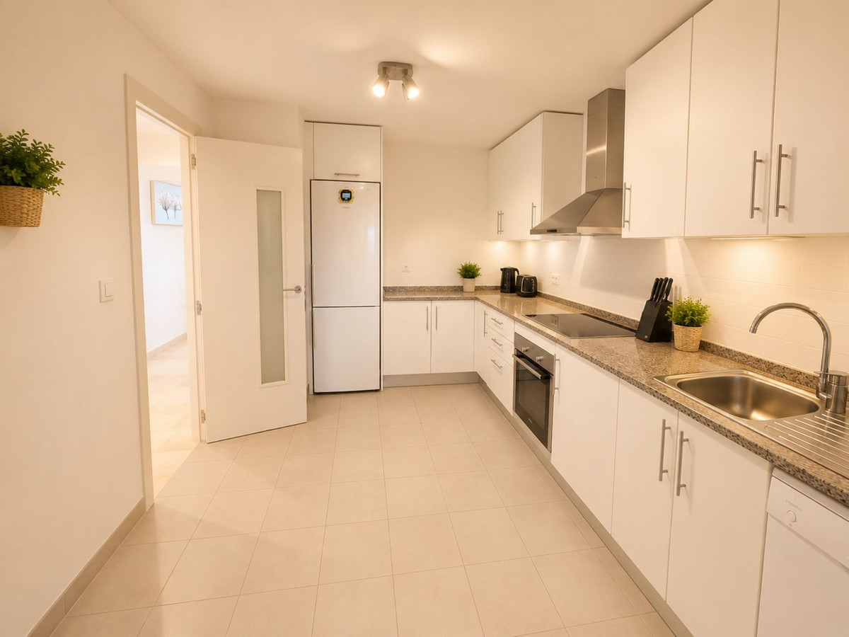 Se vende Apartamento Planta Baja de 2 dormitorios en Costa Del Sol, Málaga, España