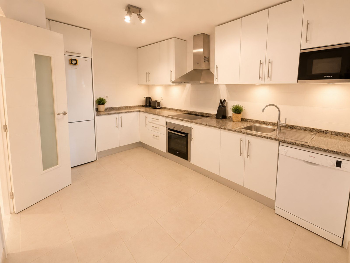 Se vende Apartamento Planta Baja de 2 dormitorios en Costa Del Sol, Málaga, España