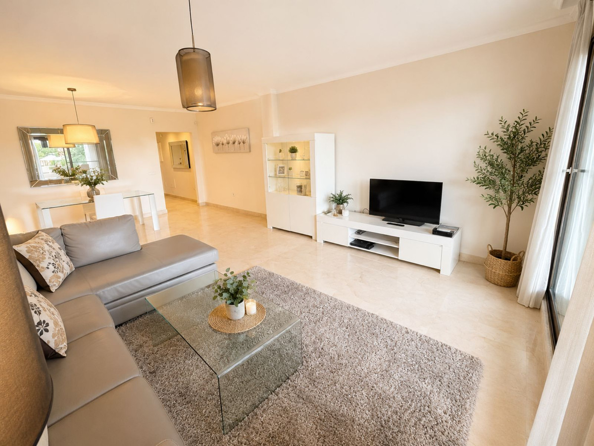 Se vende Apartamento Planta Baja de 2 dormitorios en Costa Del Sol, Málaga, España