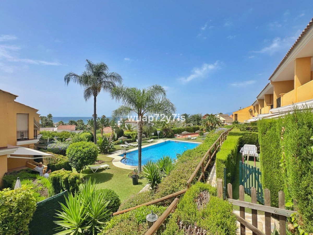 3 Bed Apartment for sale in Costabella Costa Del Sol, Málaga, Spain