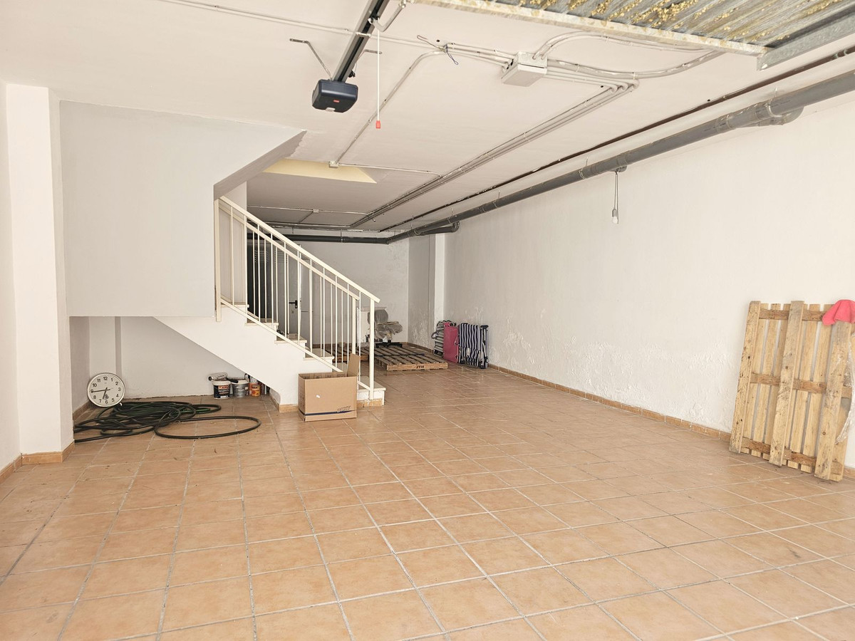 3 Bed Townhouse for sale in El Rosario Costa Del Sol, Málaga, Spain