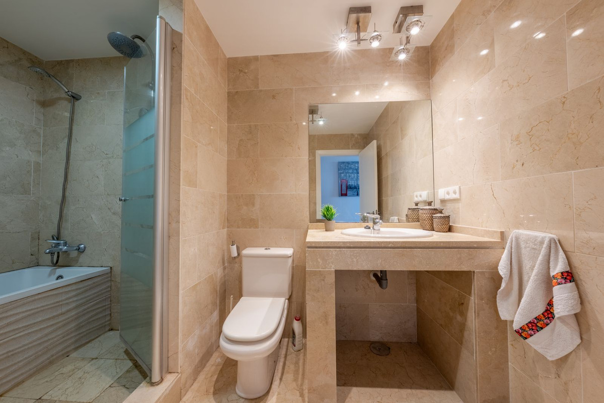 Se vende Ático de 2 dormitorios en Costa Del Sol, Málaga, España