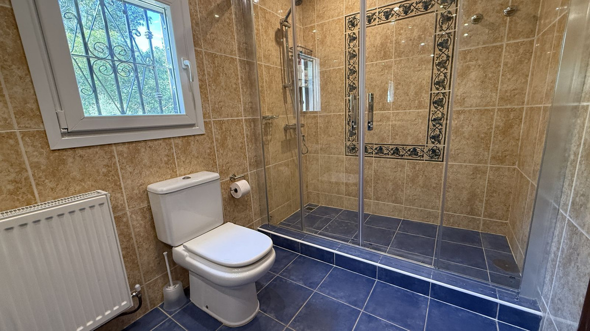 4 Bed Townhouse for sale in La Cala De Mijas Costa Del Sol, Málaga, Spain