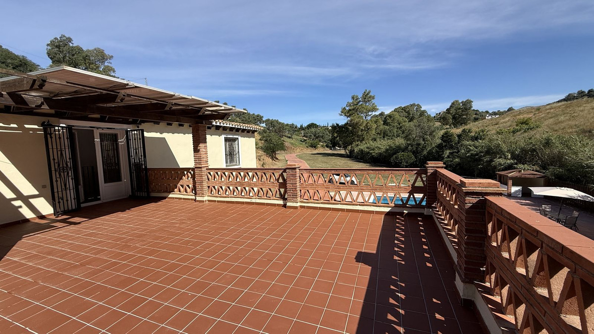 4 Bed Townhouse for sale in La Cala De Mijas Costa Del Sol, Málaga, Spain