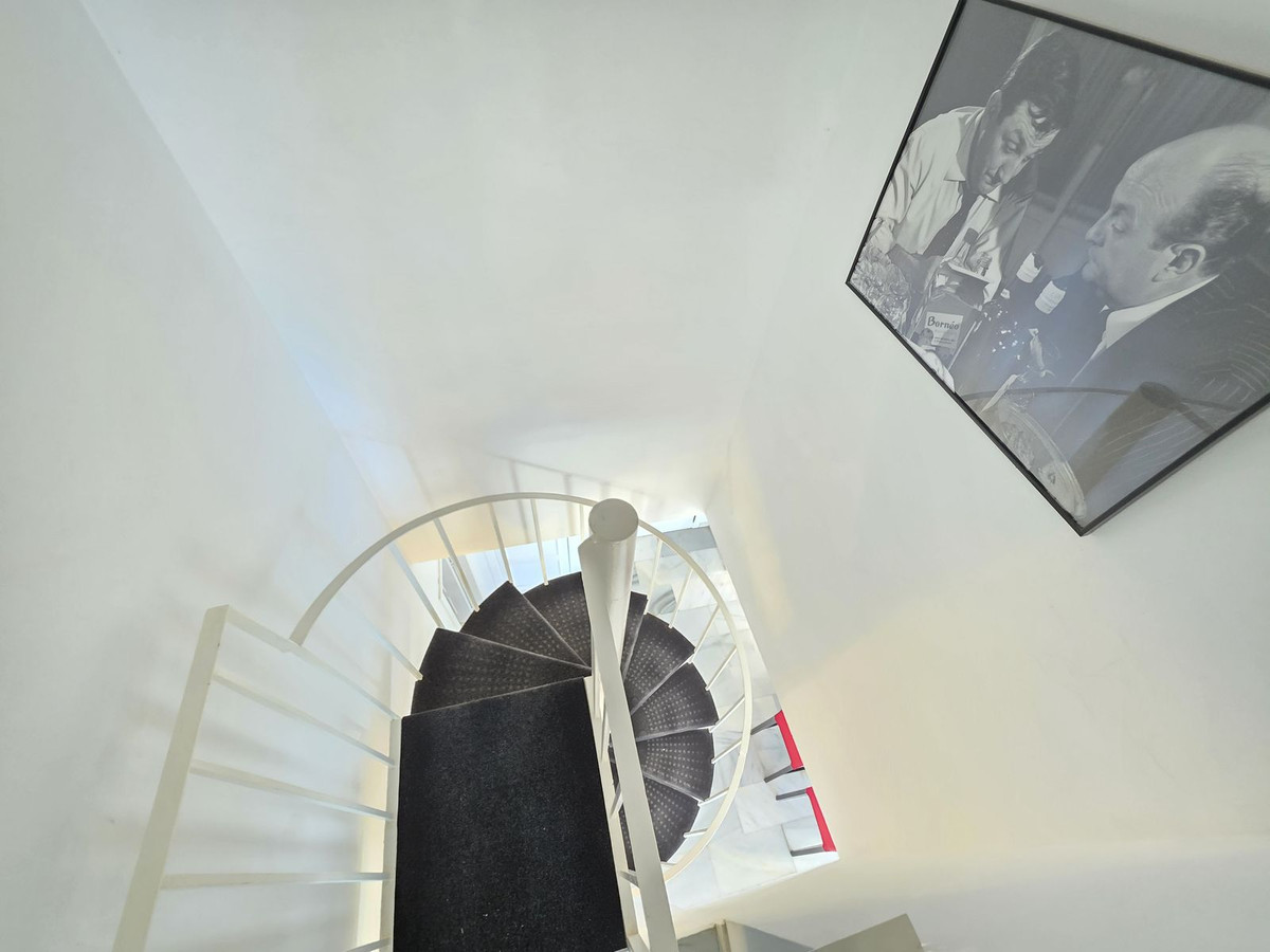 Se vende Apartamento Planta Media de 2 dormitorios en Costa Del Sol, Málaga, España