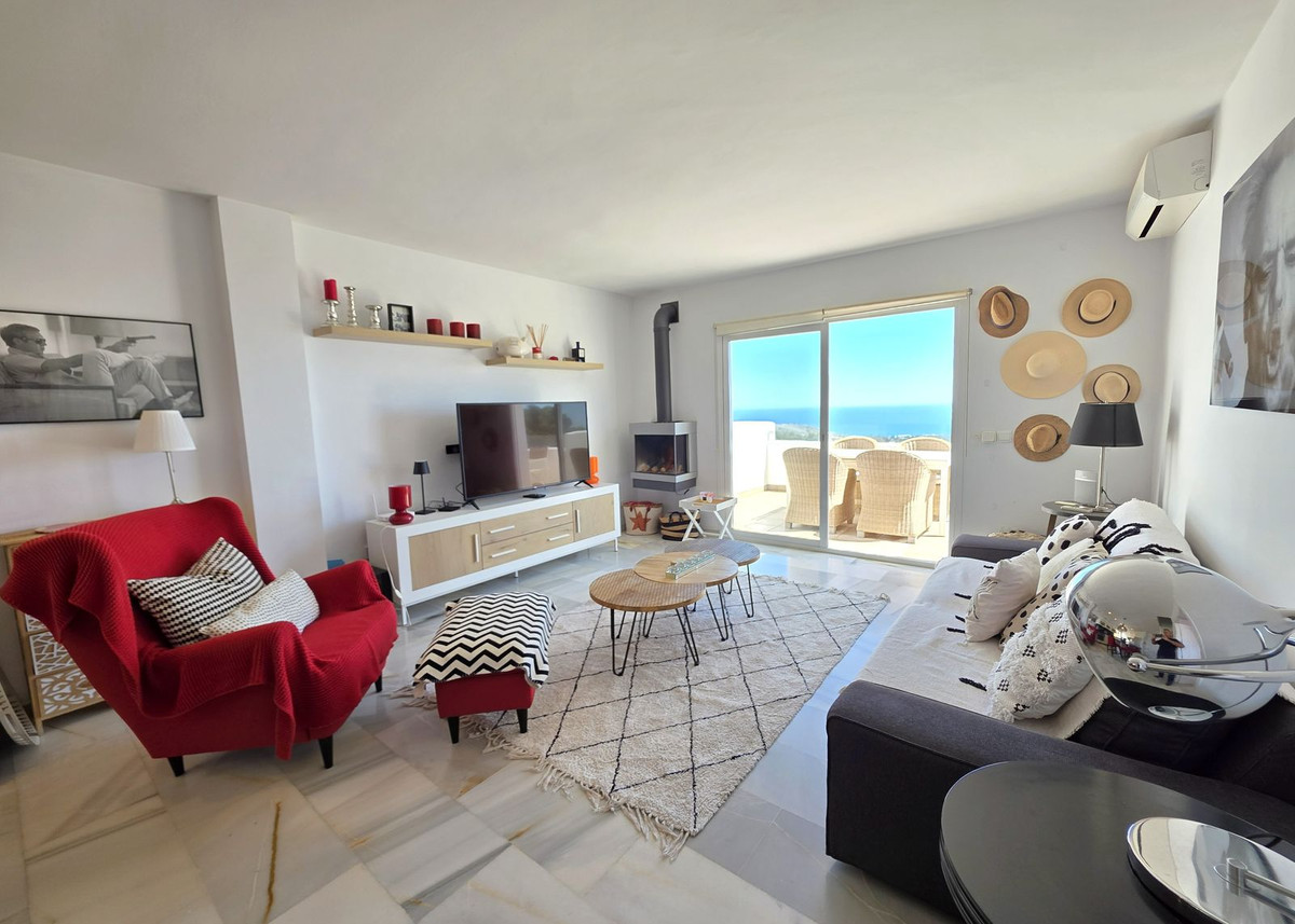 Se vende Apartamento Planta Media de 2 dormitorios en Costa Del Sol, Málaga, España