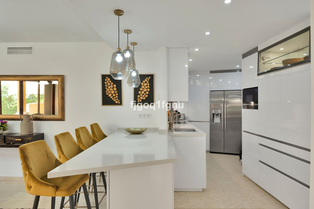 4 Bed Apartment for sale in Costalita Costa Del Sol, Málaga, Spain