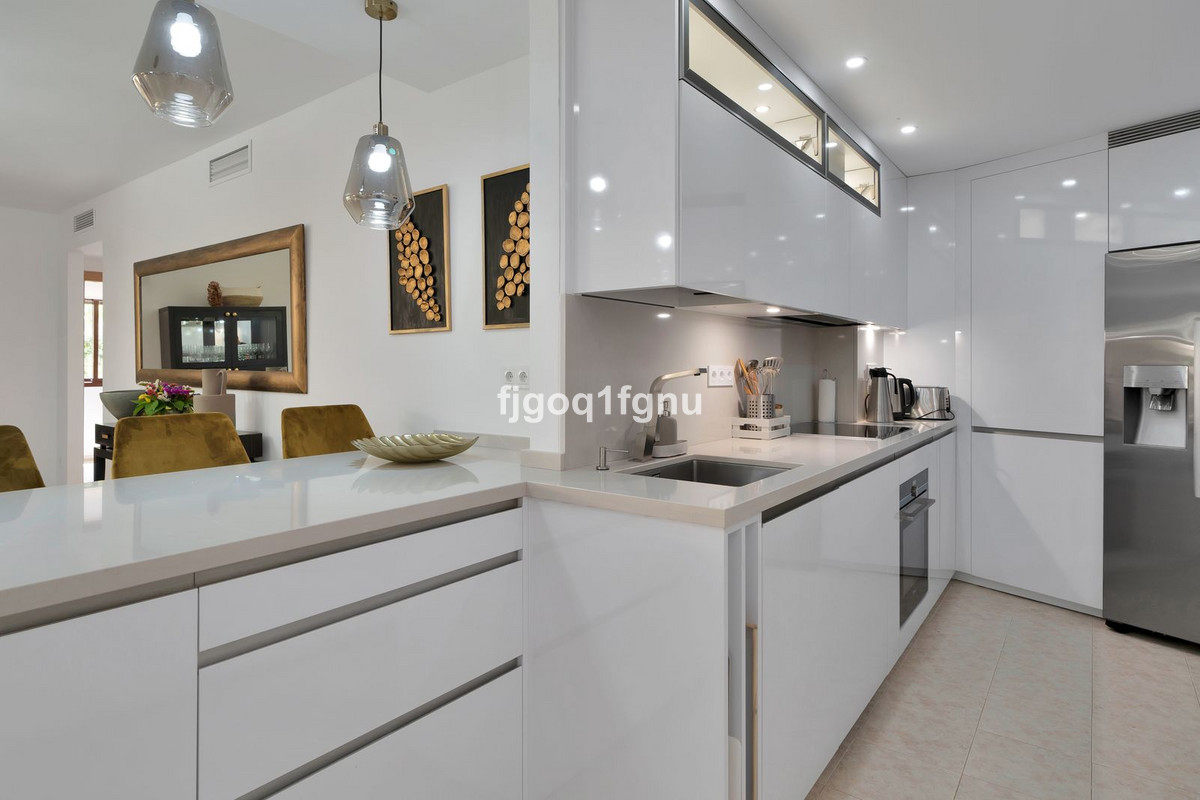 4 Bed Apartment for sale in Costalita Costa Del Sol, Málaga, Spain