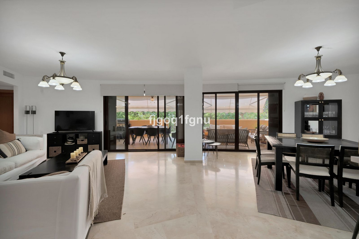 4 Bed Apartment for sale in Costalita Costa Del Sol, Málaga, Spain
