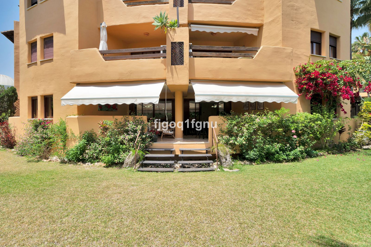 4 Bed Apartment for sale in Costalita Costa Del Sol, Málaga, Spain