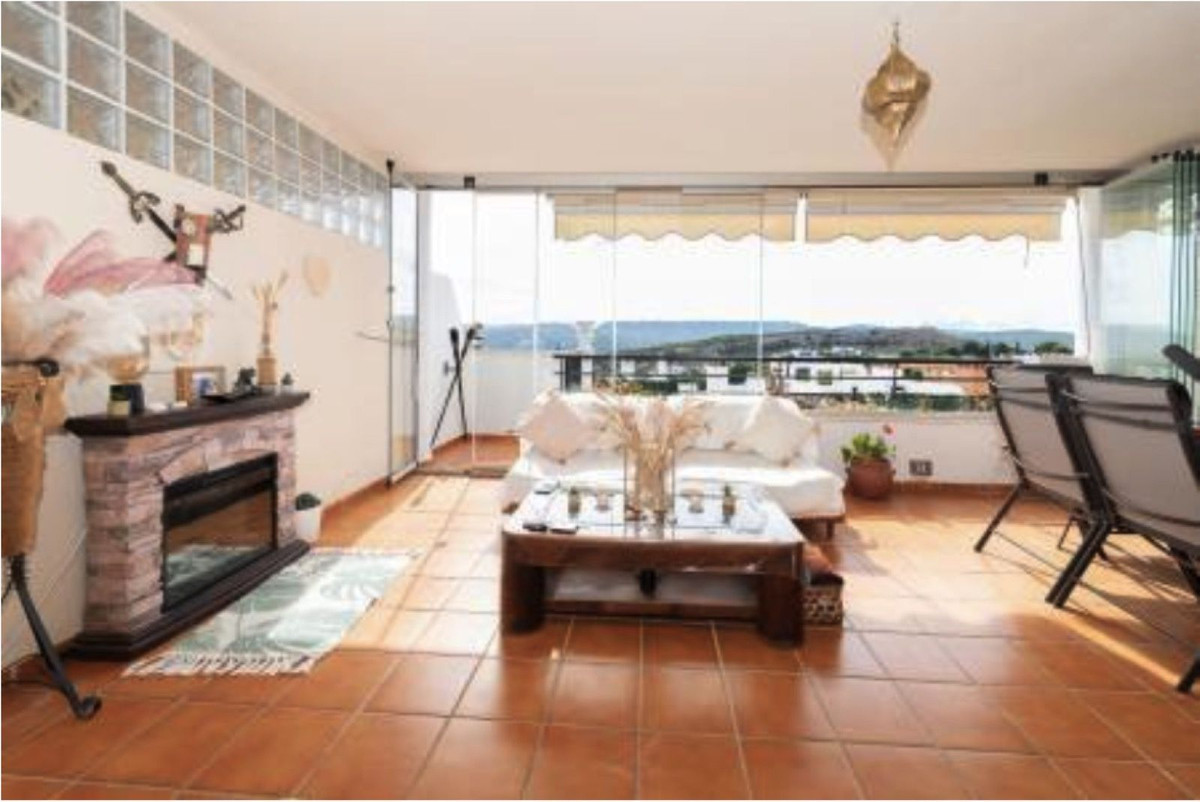 2 Bed Apartment for sale in Doña Julia Costa Del Sol, Málaga, Spain