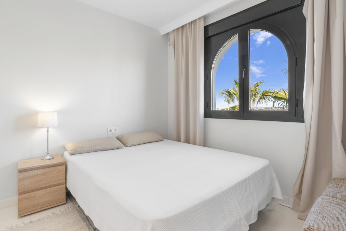 3 Bed Apartment for sale in Doña Julia Costa Del Sol, Málaga, Spain