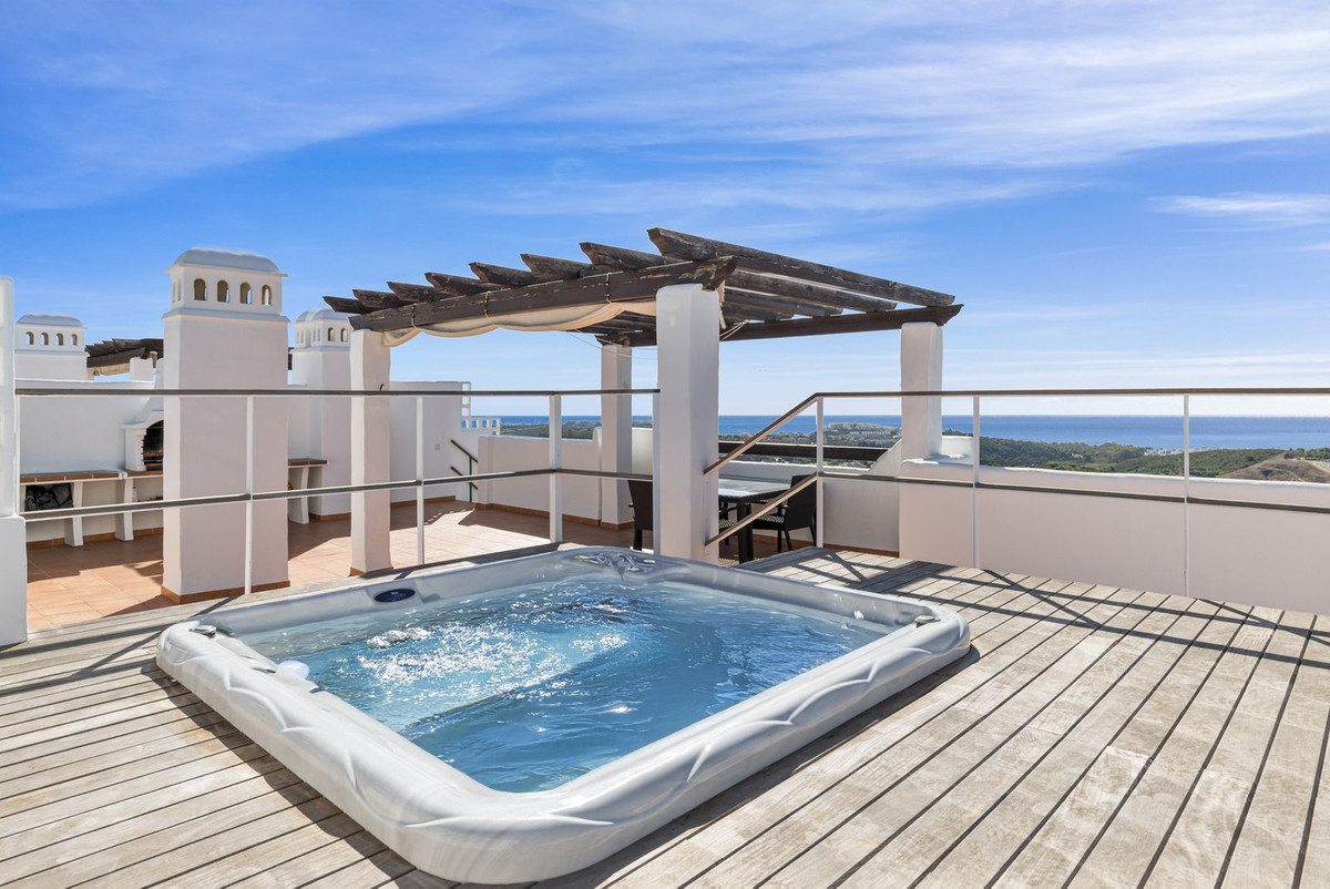 3 Bed Apartment for sale in Doña Julia Costa Del Sol, Málaga, Spain