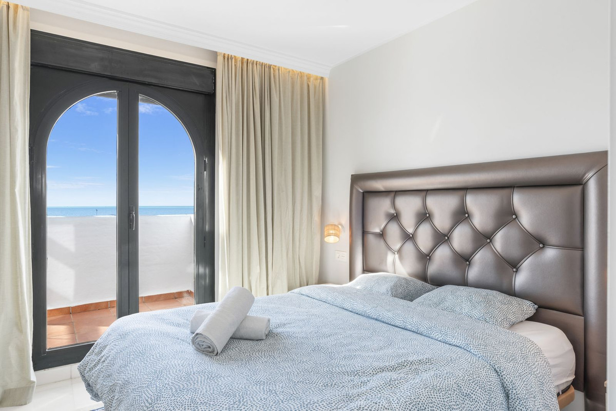 3 Bed Apartment for sale in Doña Julia Costa Del Sol, Málaga, Spain