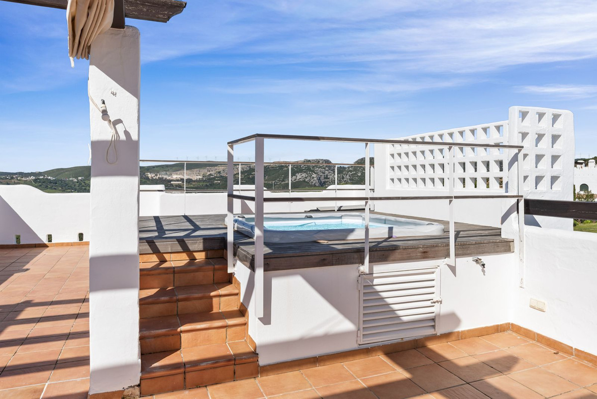 3 Bed Apartment for sale in Doña Julia Costa Del Sol, Málaga, Spain
