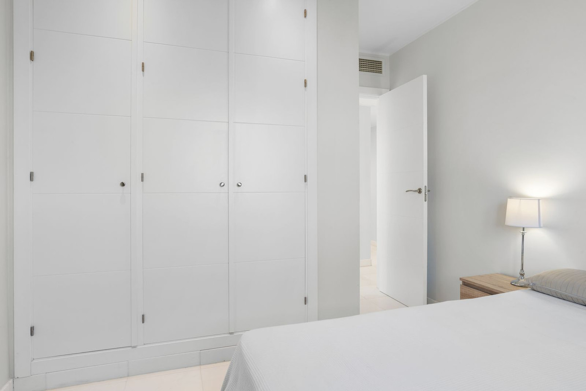 3 Bed Apartment for sale in Doña Julia Costa Del Sol, Málaga, Spain