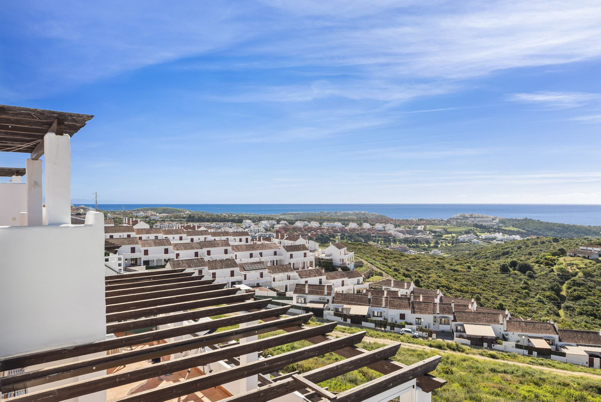 3 Bed Apartment for sale in Doña Julia Costa Del Sol, Málaga, Spain