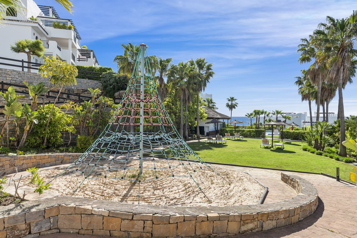 3 Bed Apartment for sale in Doña Julia Costa Del Sol, Málaga, Spain