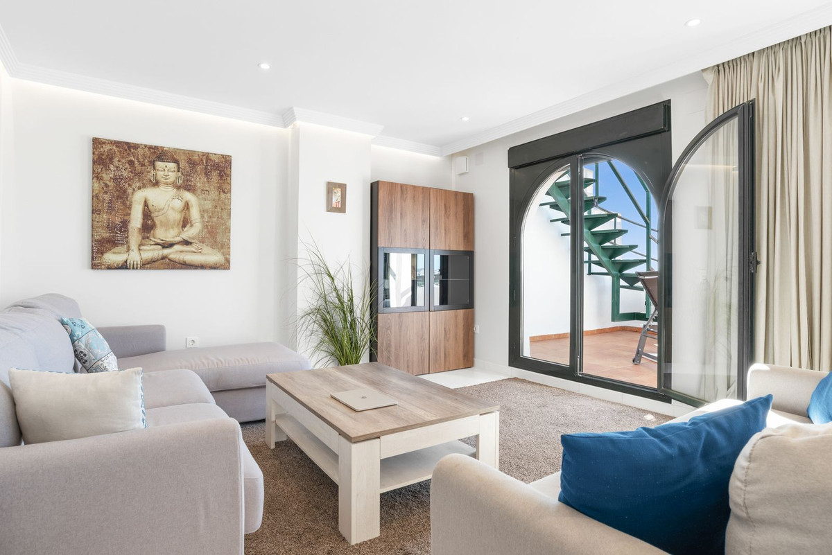 3 Bed Apartment for sale in Doña Julia Costa Del Sol, Málaga, Spain