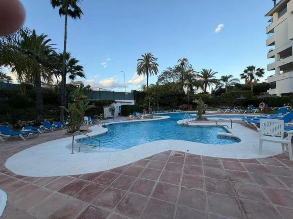 2 Bed Apartment for sale in Puerto Banús Costa Del Sol, Málaga, Spain