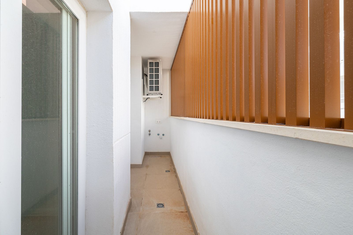 3 Bed Apartment for sale in Torreblanca Costa Del Sol, Málaga, Spain