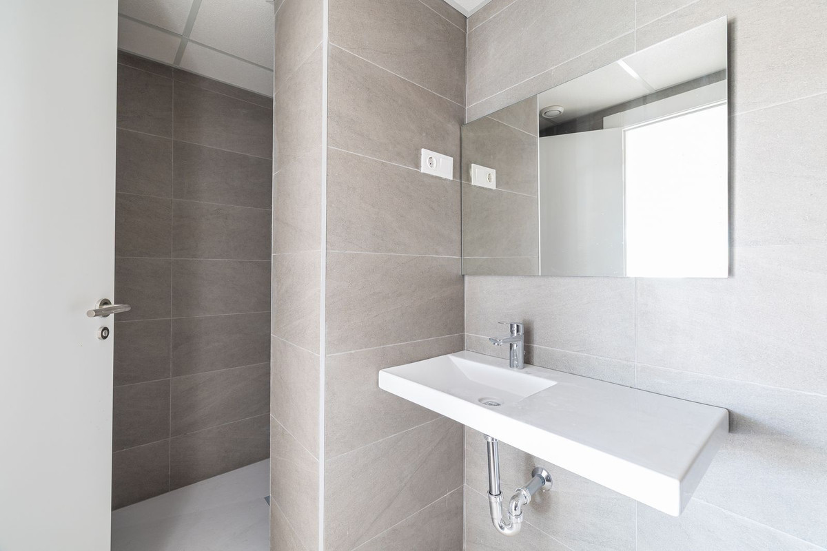3 Bed Apartment for sale in Torreblanca Costa Del Sol, Málaga, Spain