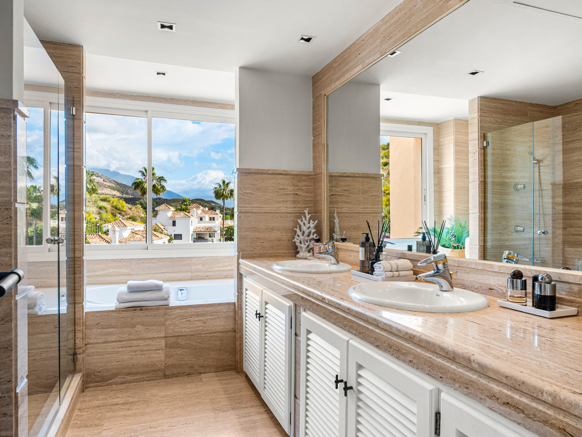 3 Bed Apartment for sale in Nueva Andalucía Costa Del Sol, Málaga, Spain