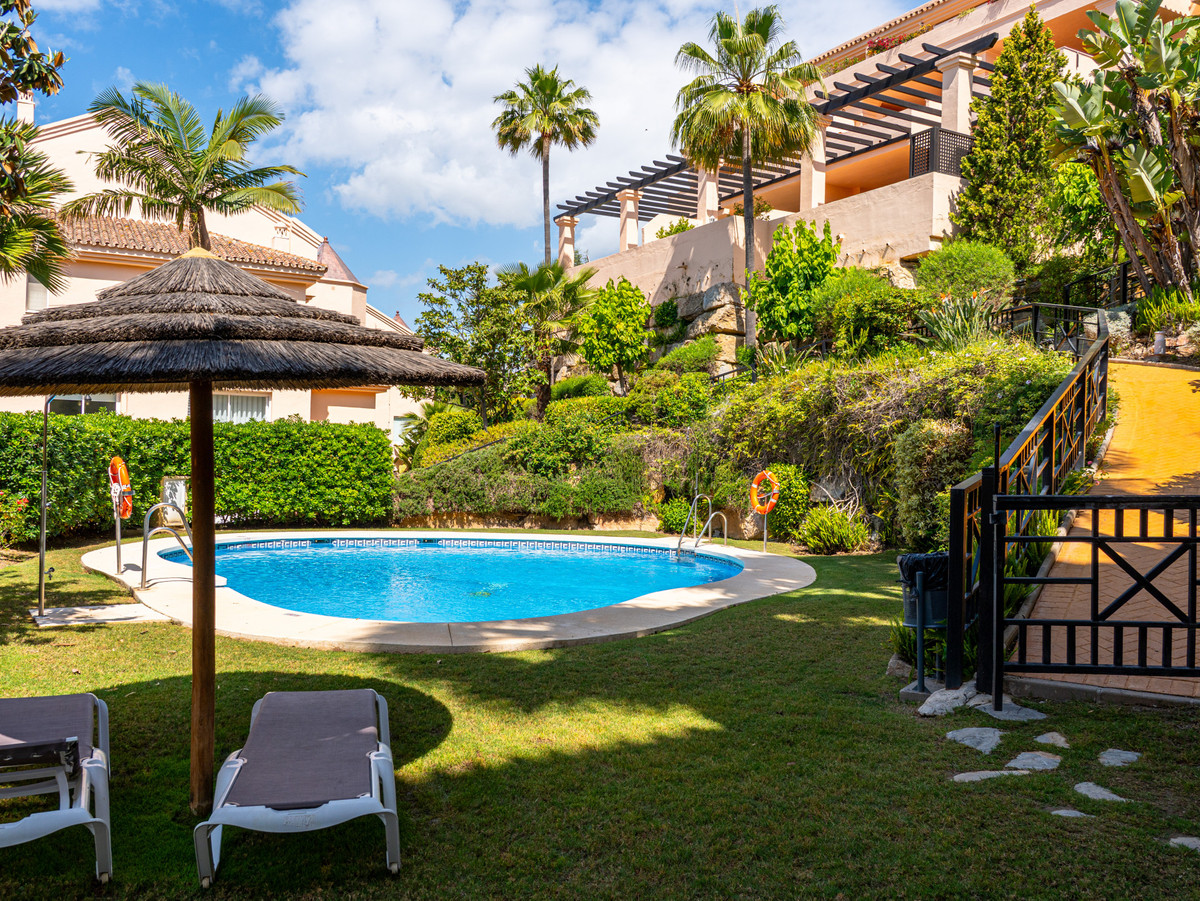 3 Bed Apartment for sale in Nueva Andalucía Costa Del Sol, Málaga, Spain
