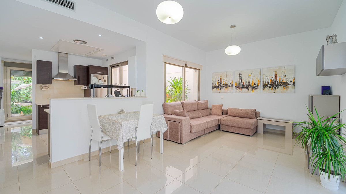 Se vende Adosada de 3 dormitorios en Costa Blanca, Alicante, España