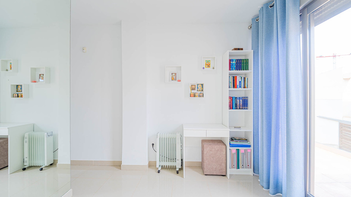 Se vende Adosada de 3 dormitorios en Costa Blanca, Alicante, España