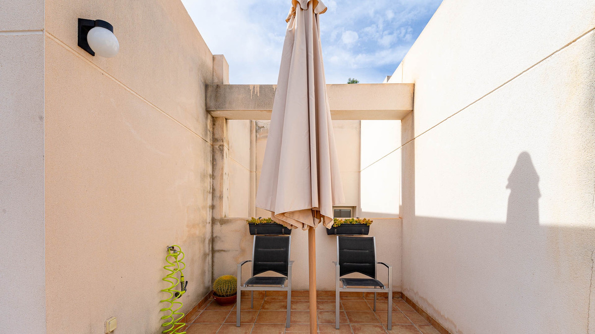 Se vende Adosada de 3 dormitorios en Costa Blanca, Alicante, España