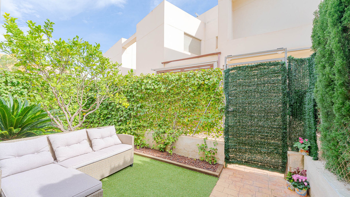 Se vende Adosada de 3 dormitorios en Costa Blanca, Alicante, España
