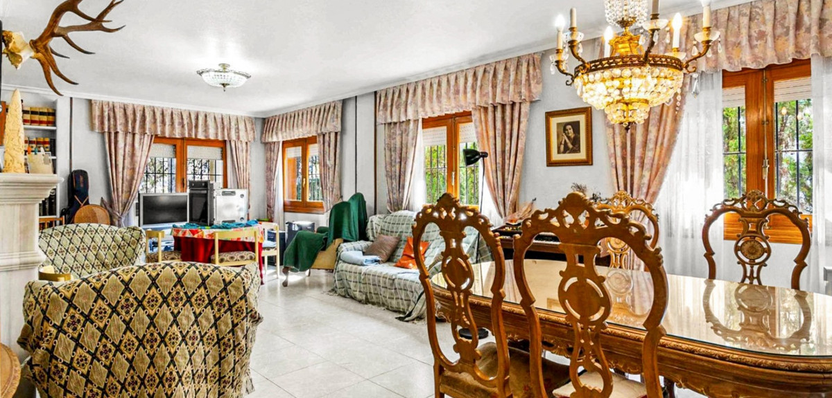 Se vende Villa - Chalet de 8 dormitorios en Costa Blanca, Alicante, España
