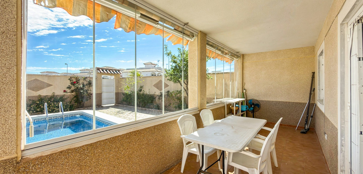 Se vende Apartamento Planta Baja de 3 dormitorios en Costa Blanca, Alicante, España