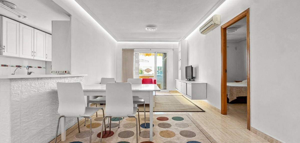 Se vende Apartamento Planta Baja de 3 dormitorios en Costa Blanca, Alicante, España