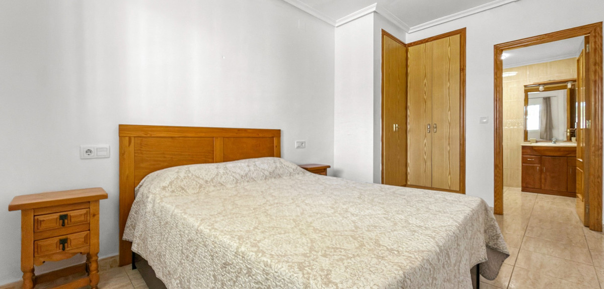Se vende Apartamento Planta Baja de 3 dormitorios en Costa Blanca, Alicante, España