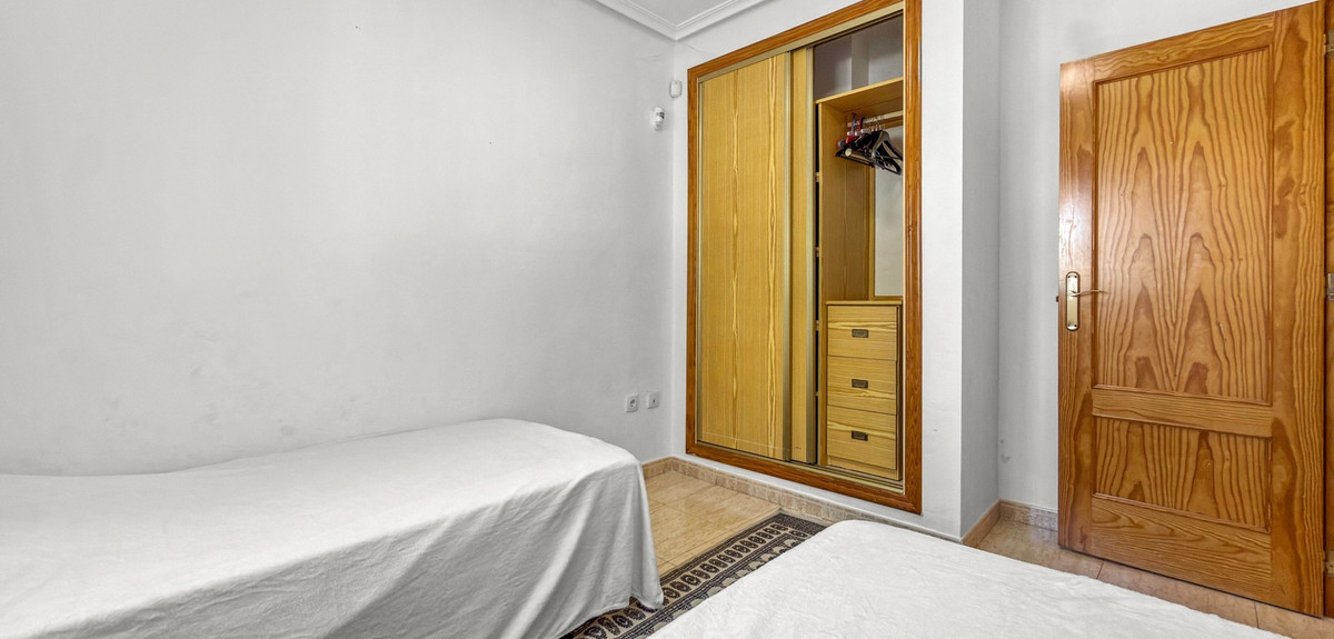 Se vende Apartamento Planta Baja de 3 dormitorios en Costa Blanca, Alicante, España