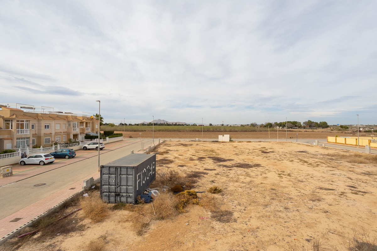 Se vende Villa - Chalet de 4 dormitorios en Costa Calida, Murcia, España