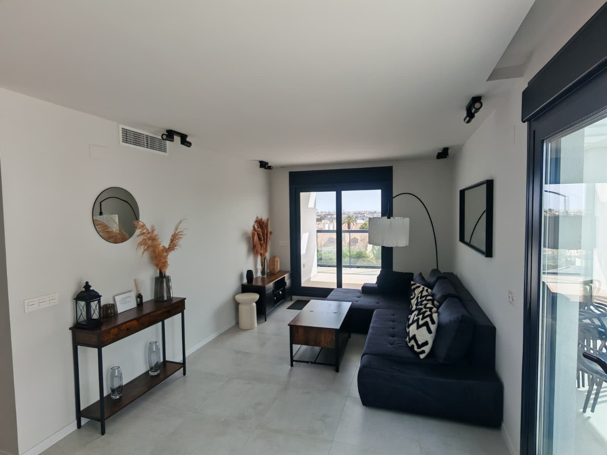 Se vende Apartamento Planta Media de 3 dormitorios en Costa Blanca, Alicante, España