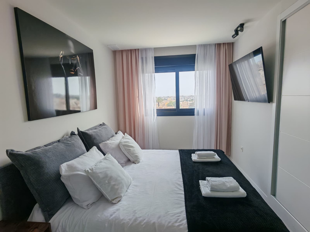 Se vende Apartamento Planta Media de 3 dormitorios en Costa Blanca, Alicante, España